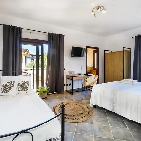 La Maison D'anna Maria - Lt - Pms Casevacanze Habitación en casa particular Olbia