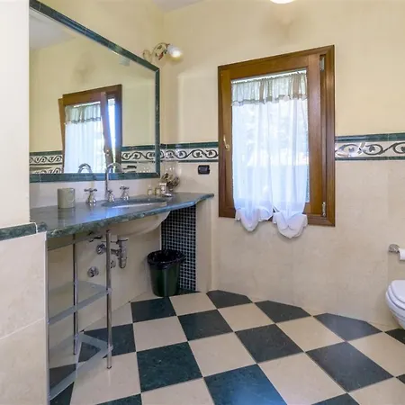 Δωμάτια σε οικογενειακή κατοικία La Maison D'anna Maria - Lt - Pms Casevacanze *